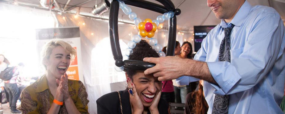 Live Balloon Hat Twisting